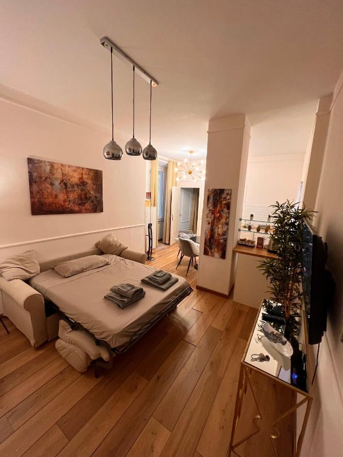 רומא Via Del Corso Charme Apartment מראה חיצוני תמונה